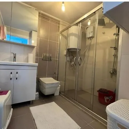 Deniz Doga Sehir Manzarali Soevalye Adasi Manzarasi Apartment