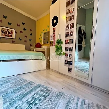 Deniz Doga Sehir Manzarali Soevalye Adasi Manzarasi Apartament *