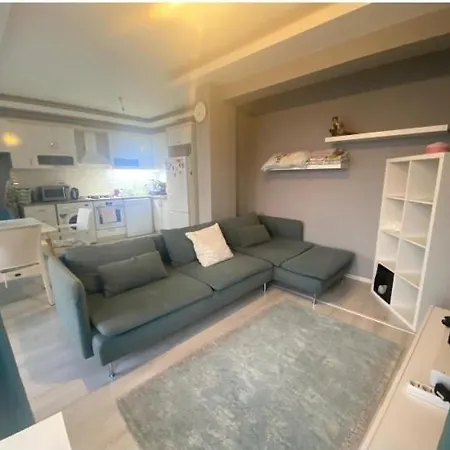 Deniz Doga Sehir Manzarali Soevalye Adasi Manzarasi Apartament