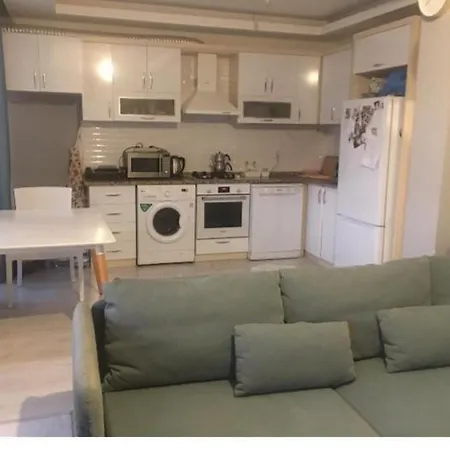 Apartament Deniz Doga Sehir Manzarali Soevalye Adasi Manzarasi